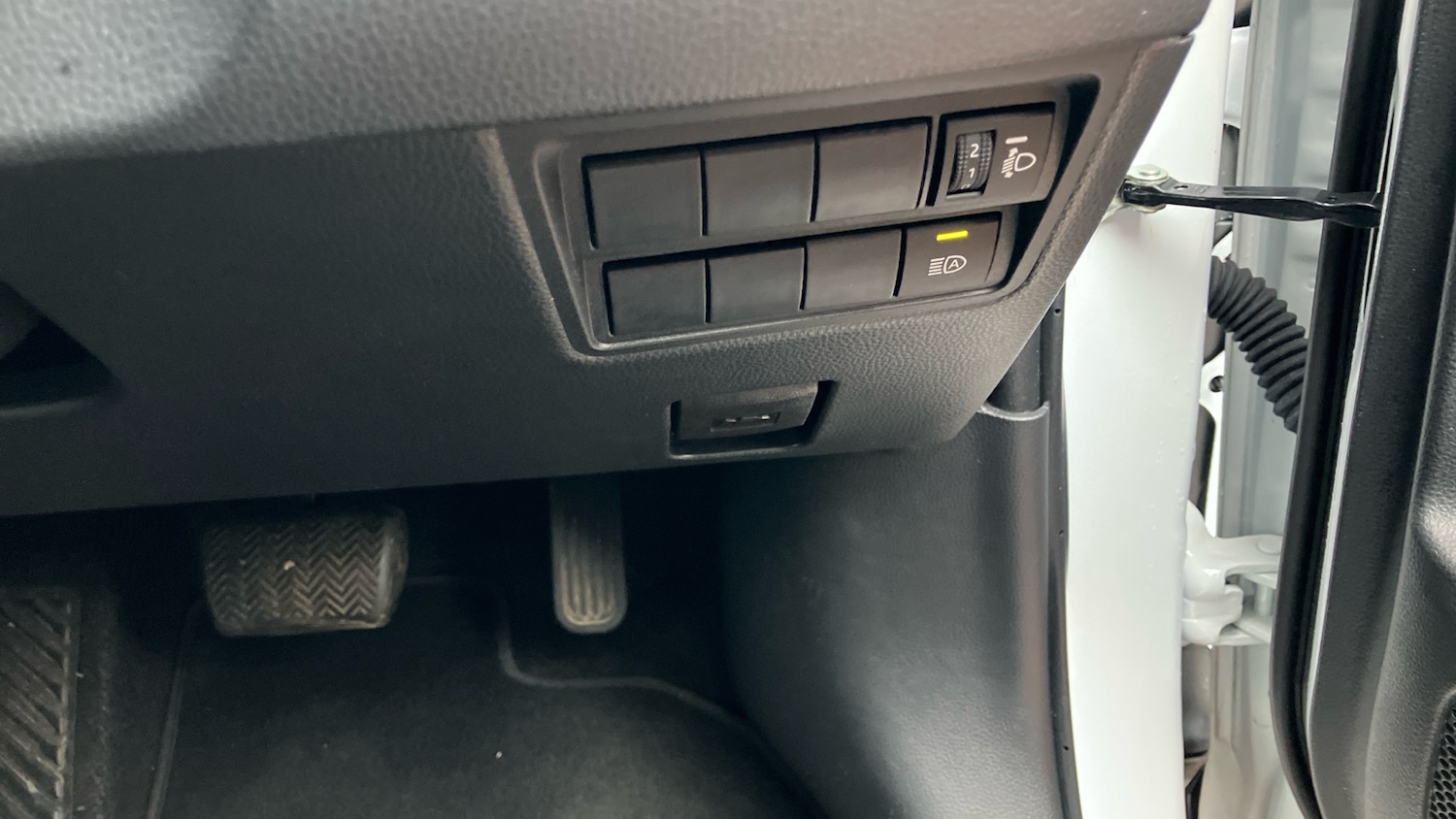 Used Toyota Yaris Cross 2024 for sale - 77339179: Photo 40