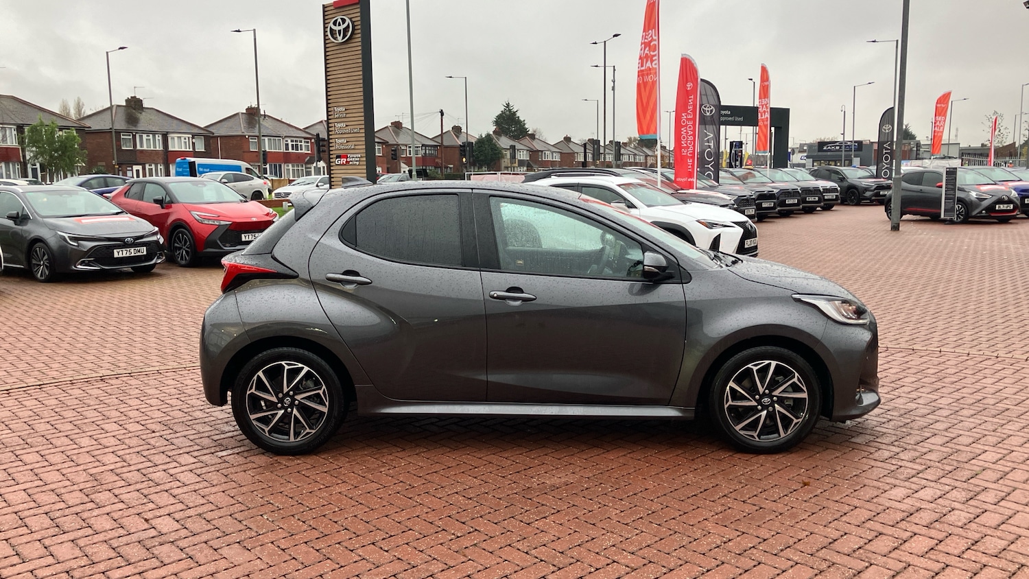 Used Toyota Yaris 2023 for sale - 76588522: Photo 29