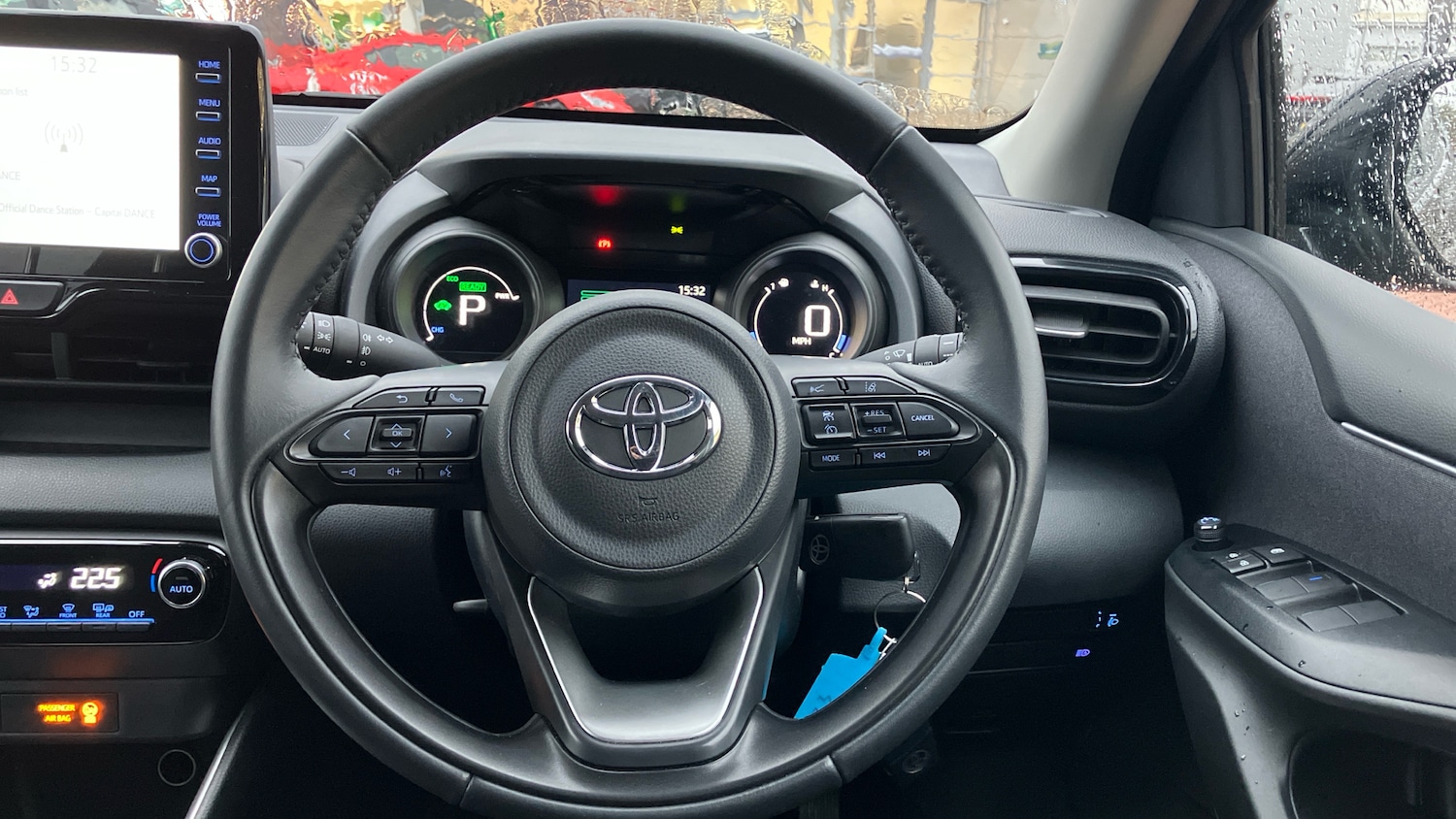 Used Toyota Yaris 2023 for sale - 76588522: Photo 8