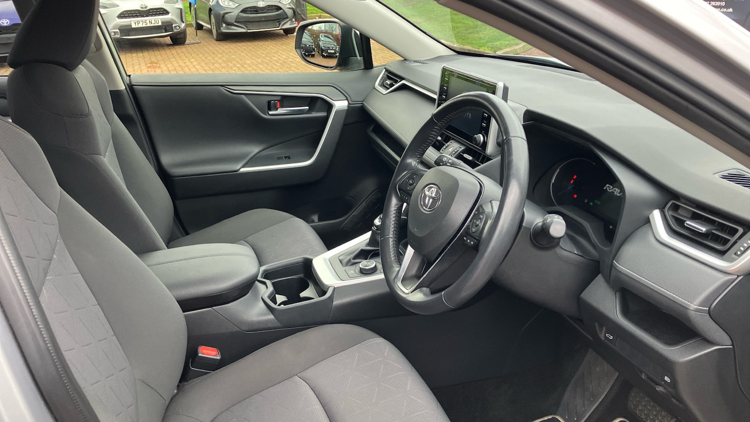 Used Toyota RAV4 2020 for sale - 77590310: Photo 11