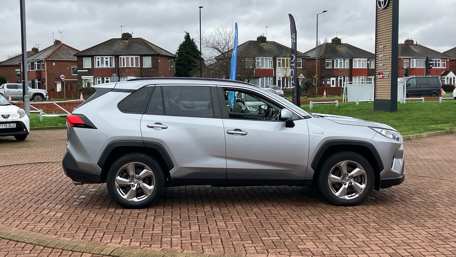 Used Toyota RAV4 2020 for sale - 77590310: Photo 16