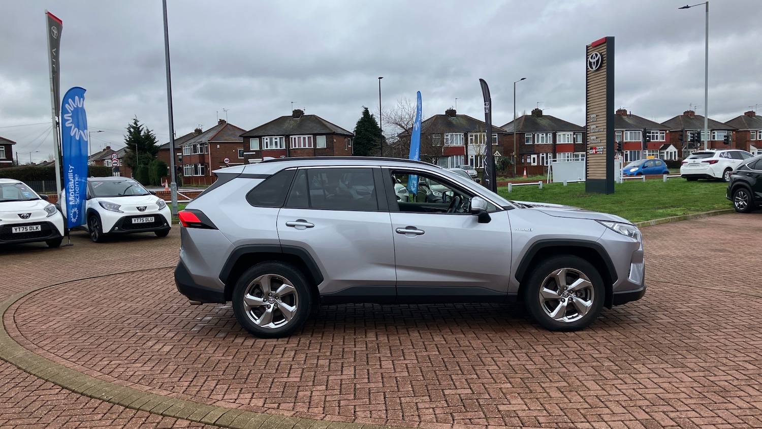 Used Toyota RAV4 2020 for sale - 77590310: Photo 30