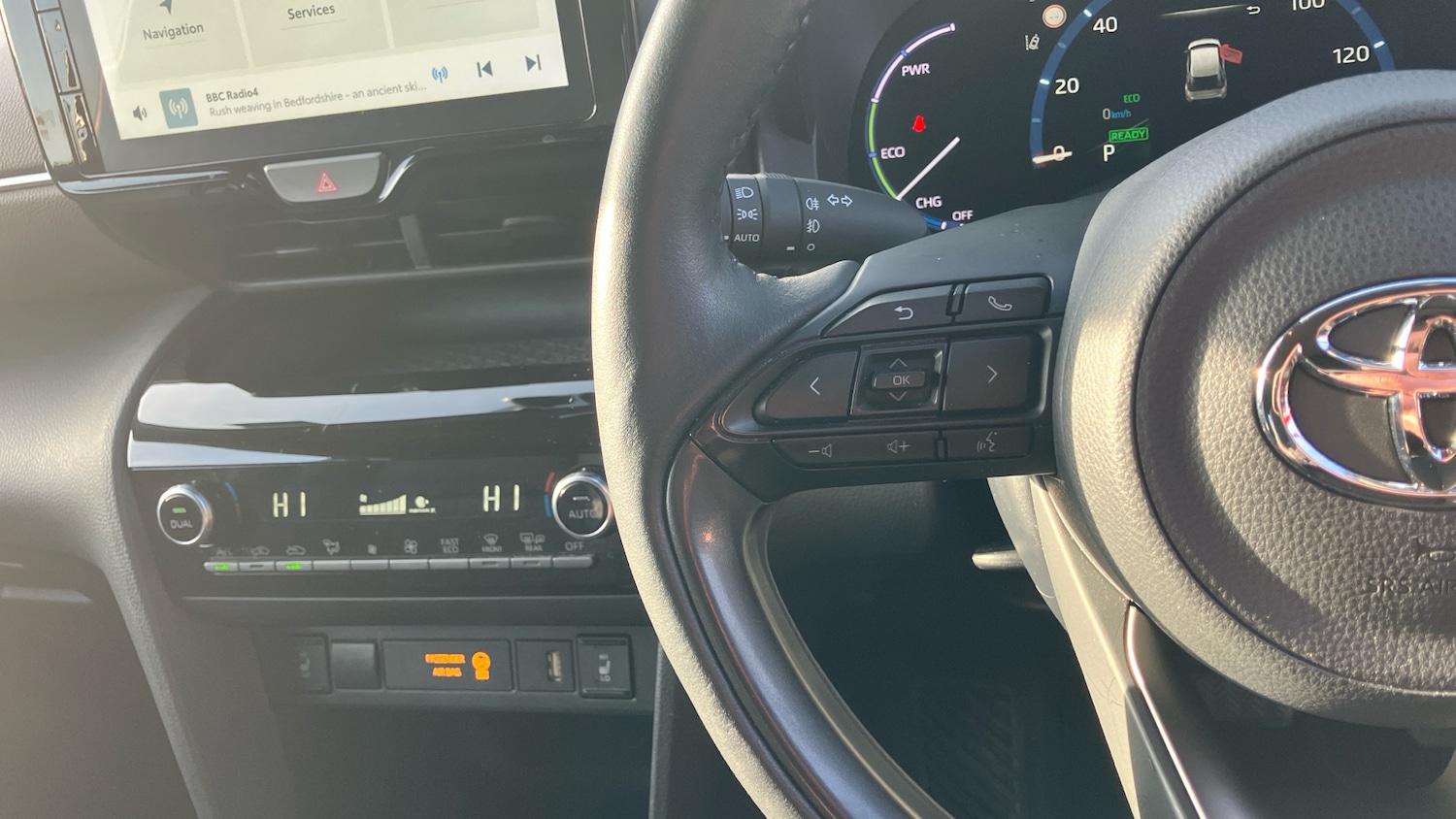 Used Toyota Yaris Cross 2023 for sale - 77434539: Photo 39