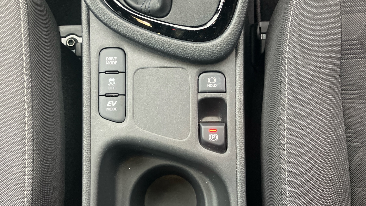 Used Toyota Yaris 2024 for sale - 76779218: Photo 34