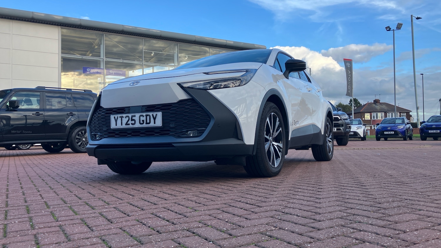 Used Toyota C-HR 2025 for sale - 76332668: Photo 32