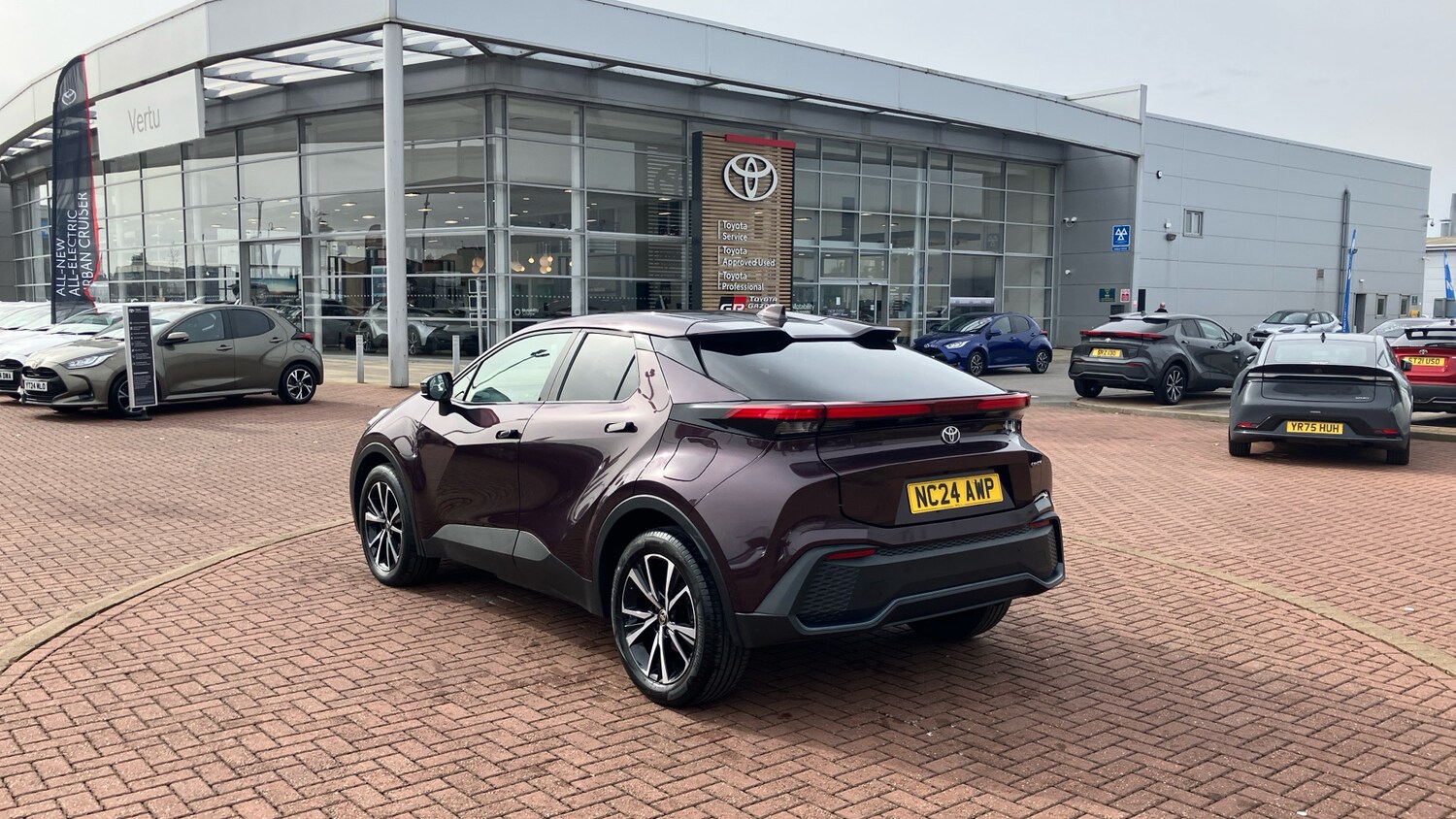 Used Toyota C-HR 2024 for sale - 77983886: Photo 37