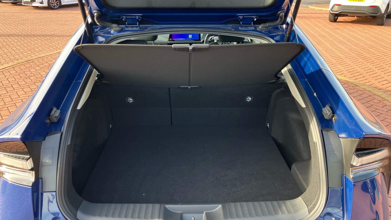 Used Toyota Prius 2025 for sale - 77873167: Photo 14