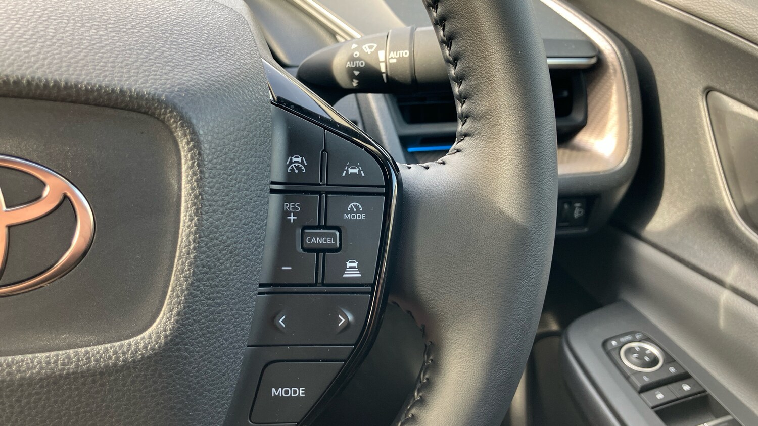 Used Toyota Prius 2025 for sale - 77873167: Photo 40