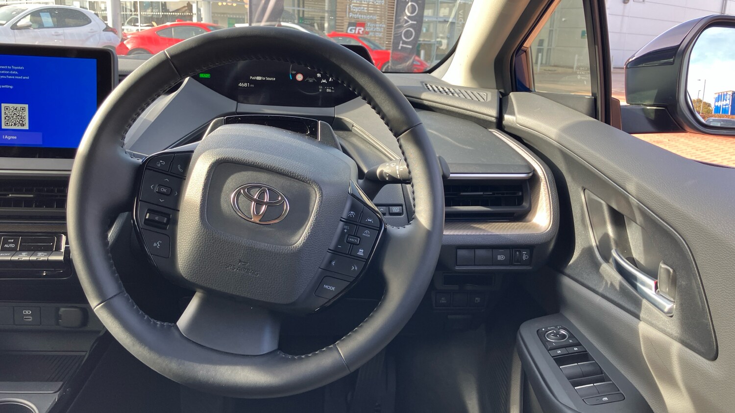 Used Toyota Prius 2025 for sale - 77873167: Photo 8