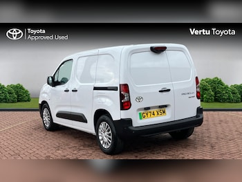 Used Toyota ProAce 2024 for sale - 78499900: Photo