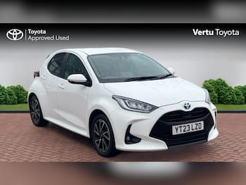 Used Toyota Yaris 2023 for sale - 79789254: Photo