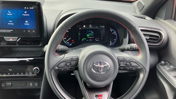 Used Toyota Yaris Cross 2023 for sale - 76196313: Photo 8