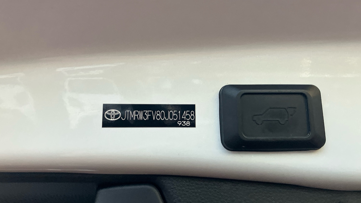 Used Toyota RAV4 2020 for sale - 77225672: Photo 28