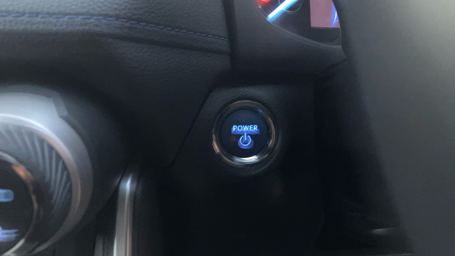 Used Toyota RAV4 2020 for sale - 77225672: Photo 40