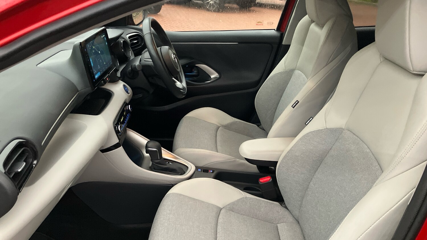 Used Toyota Yaris 2023 for sale - 77366048: Photo 10