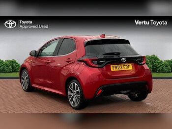 Used Toyota Yaris 2023 for sale - 77366048: Photo