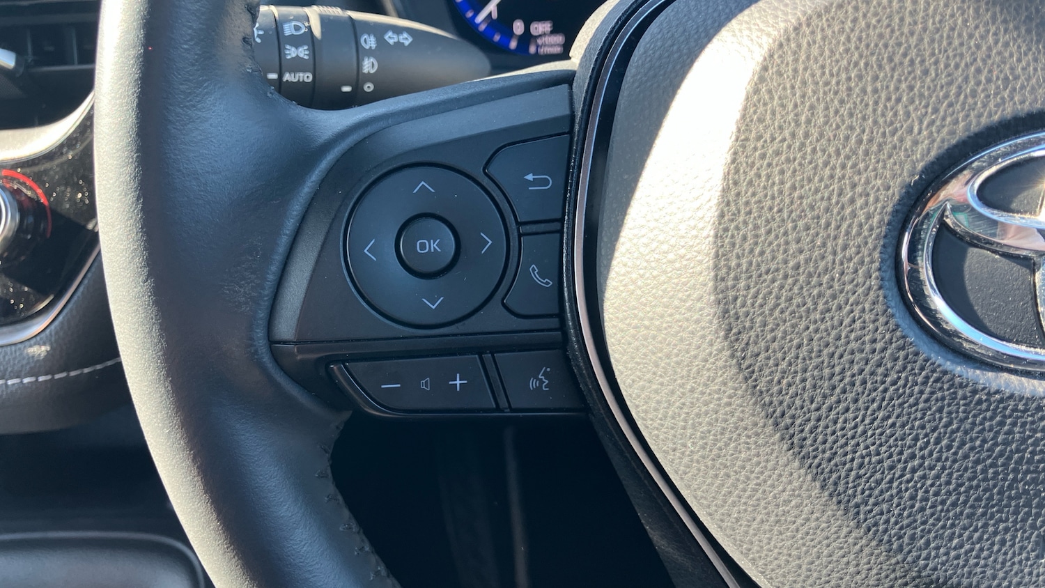 Used Toyota Corolla 2023 for sale - 77932525: Photo 41