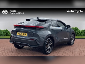 Used Toyota C-HR 2026 for sale - 79419950: Photo