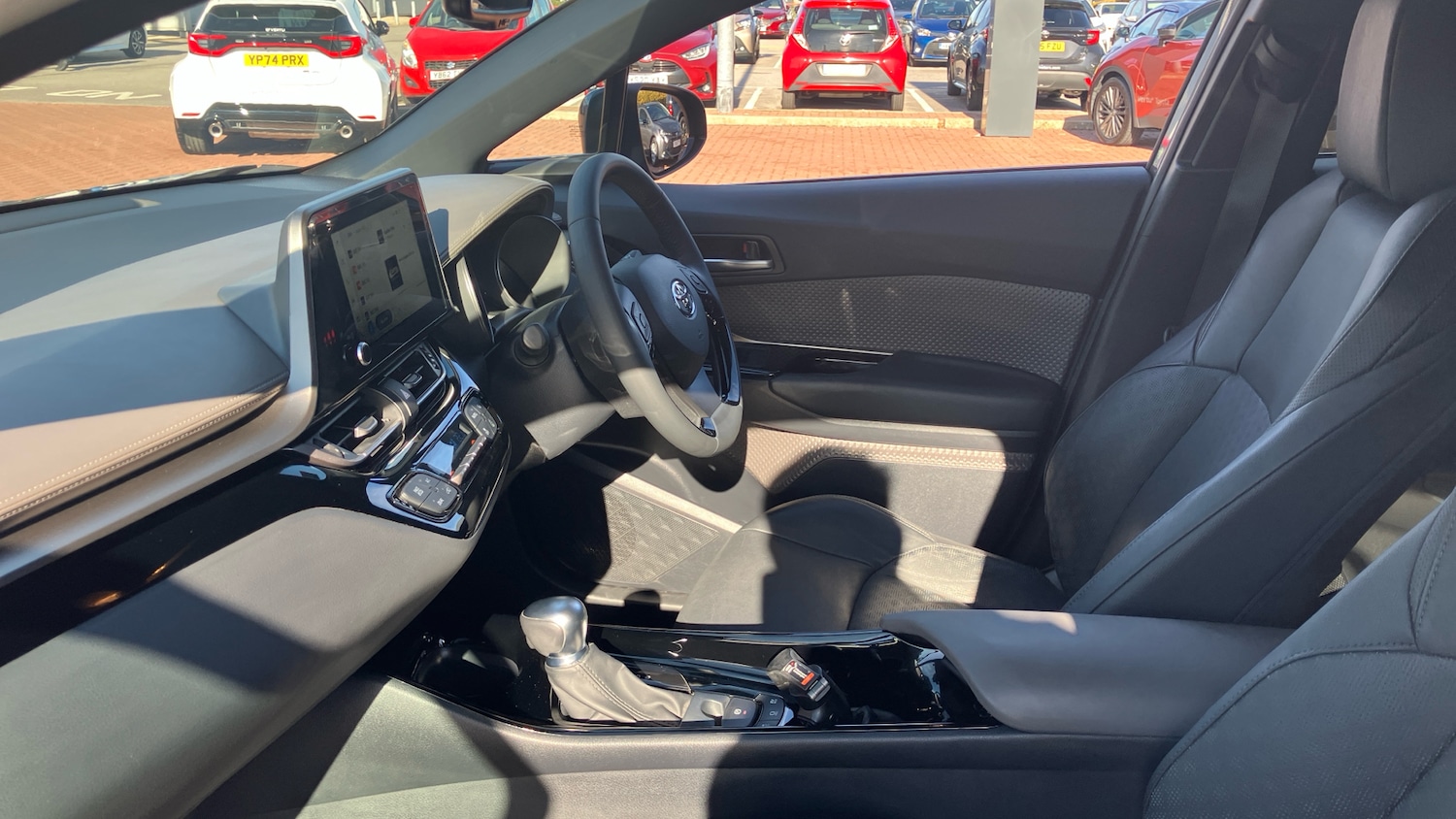 Used Toyota C-HR 2023 for sale - 76114821: Photo 10