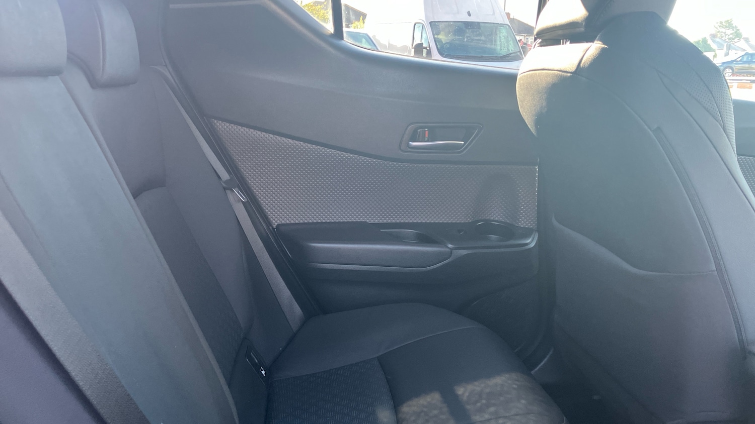 Used Toyota C-HR 2023 for sale - 76114821: Photo 12
