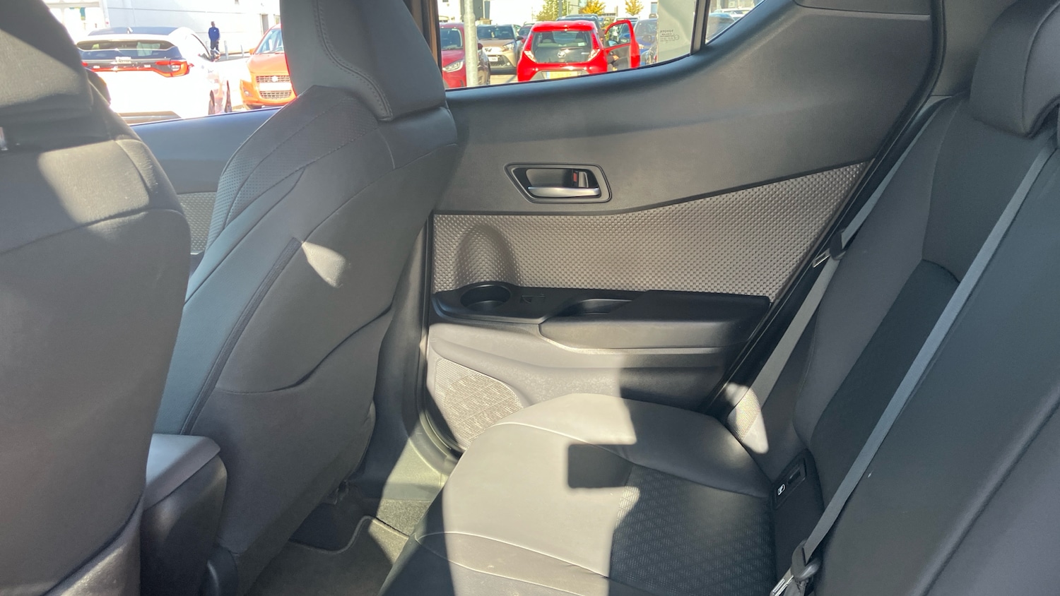 Used Toyota C-HR 2023 for sale - 76114821: Photo 13