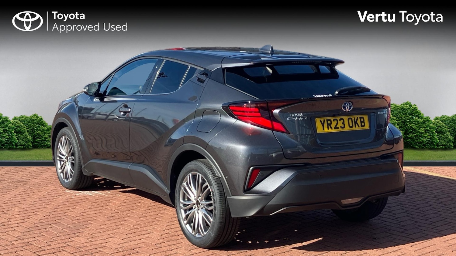 Used Toyota C-HR 2023 for sale - 76114821: Photo 4