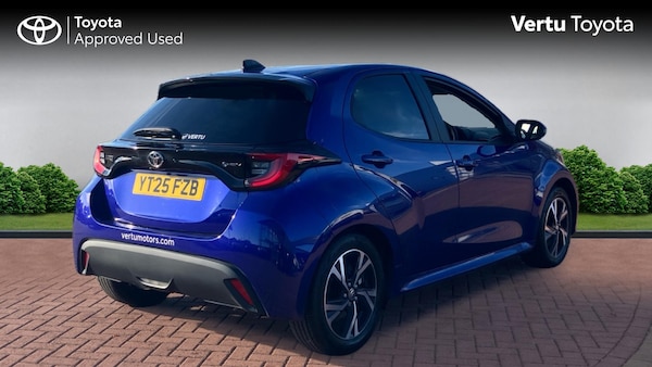 Used Toyota Yaris 2025 for sale - 76346804: Photo 2