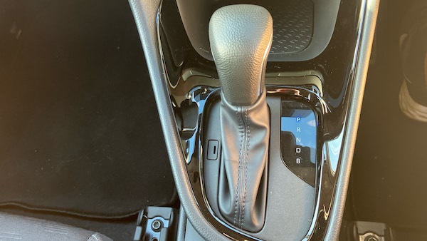 Used Toyota Yaris 2025 for sale - 76346804: Photo 40