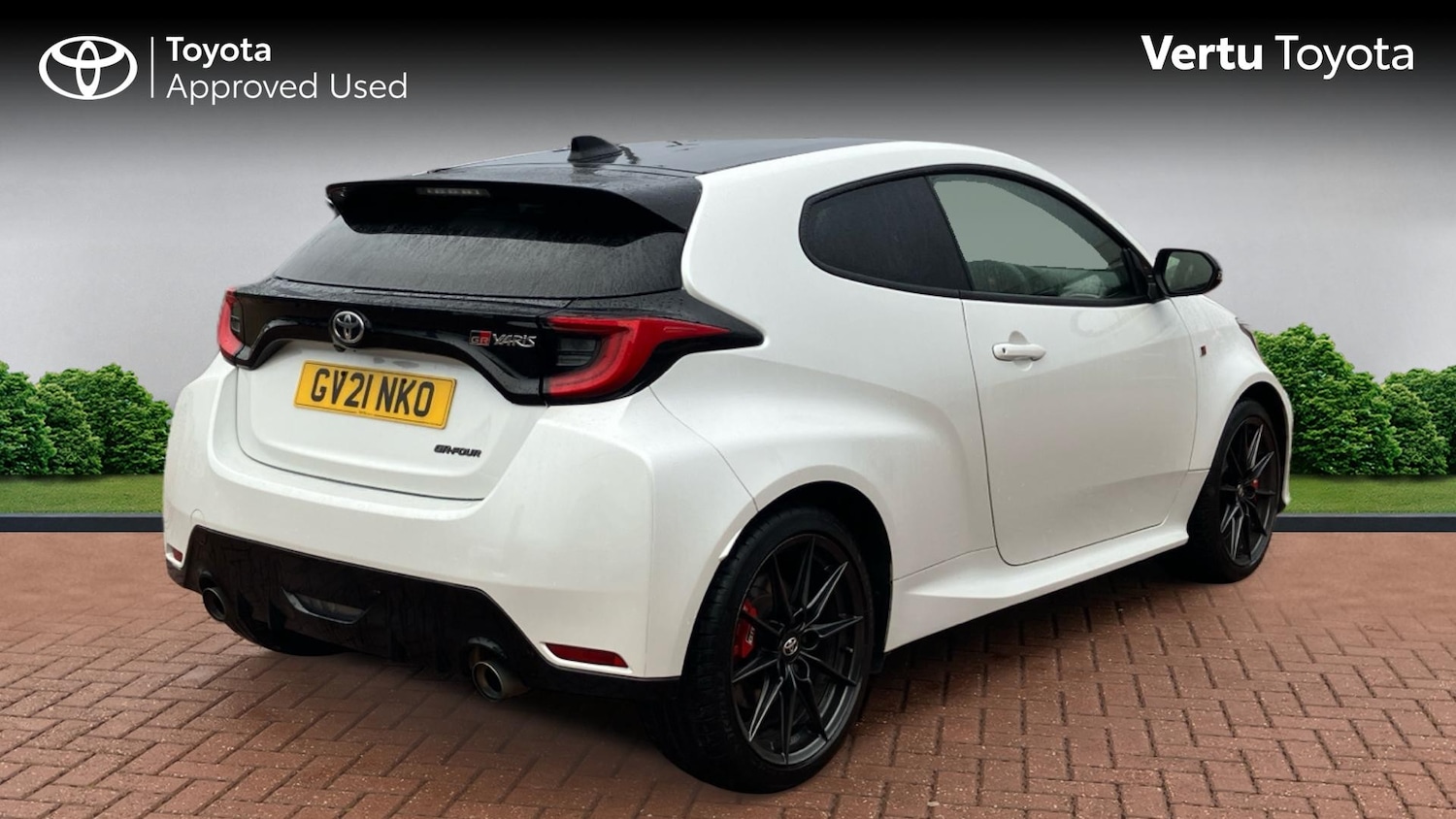 Used Toyota Yaris 2021 for sale - 77720940: Photo 2