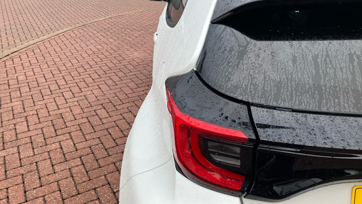 Used Toyota Yaris 2021 for sale - 77720940: Photo 21