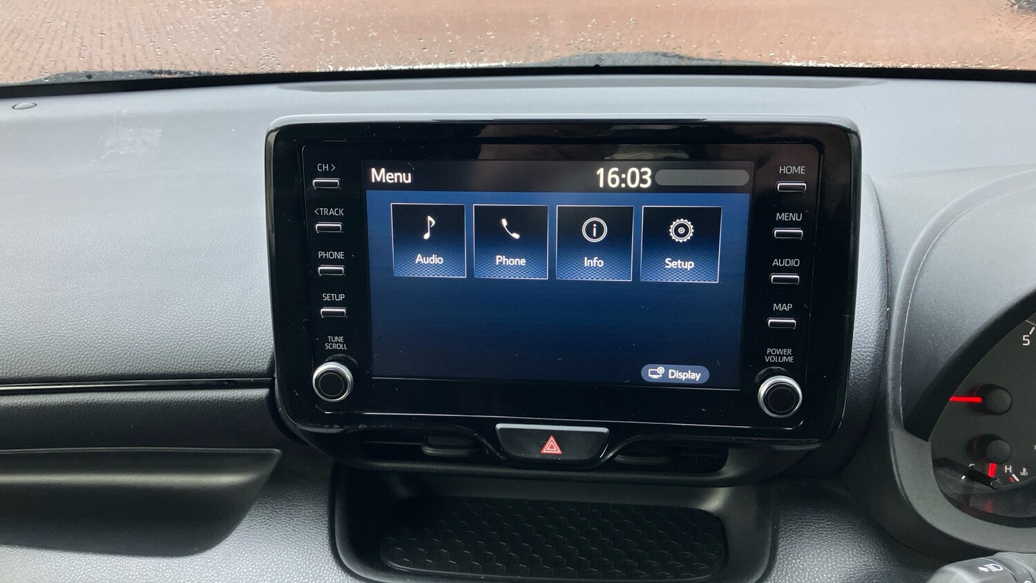 Used Toyota Yaris 2021 for sale - 77720940: Photo 25