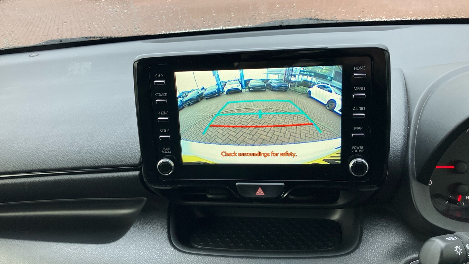 Used Toyota Yaris 2021 for sale - 77720940: Photo 27