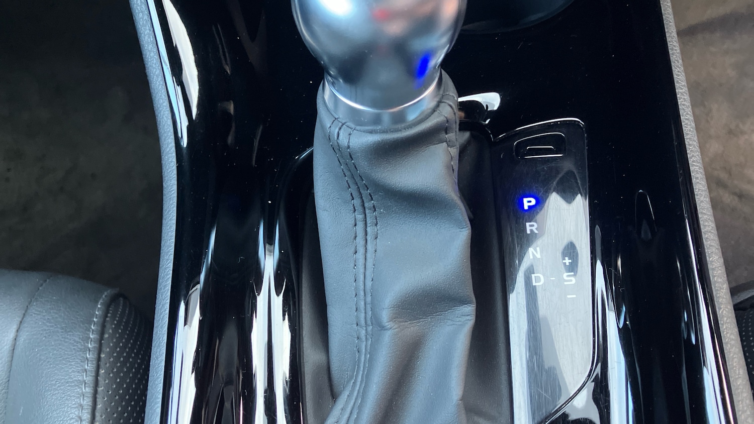 Used Toyota C-HR 2023 for sale - 76518435: Photo 36