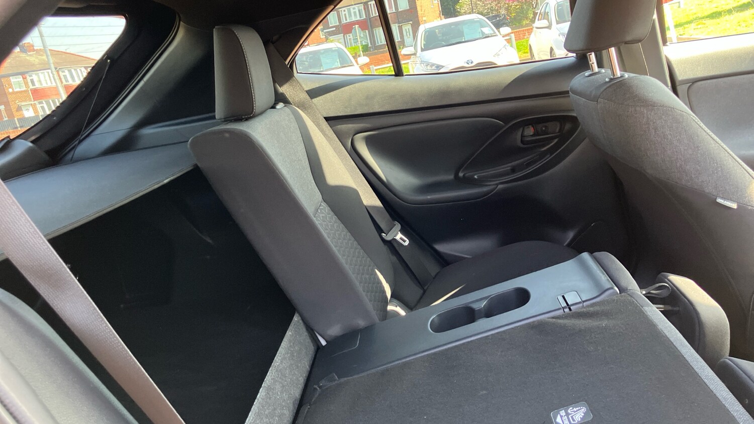 Used Toyota Yaris Cross 2022 for sale - 78223165: Photo 18