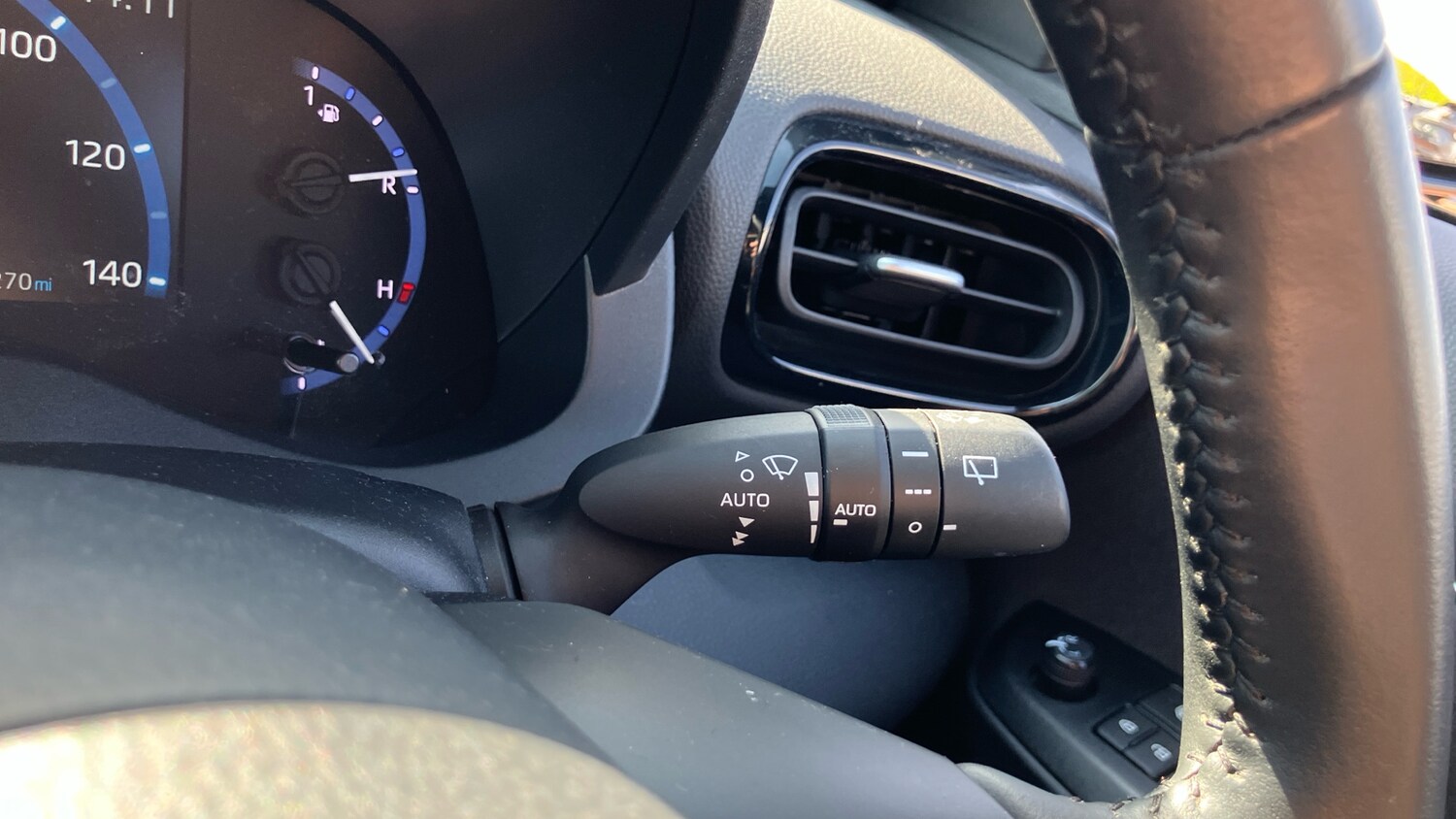 Used Toyota Yaris Cross 2022 for sale - 78223165: Photo 33