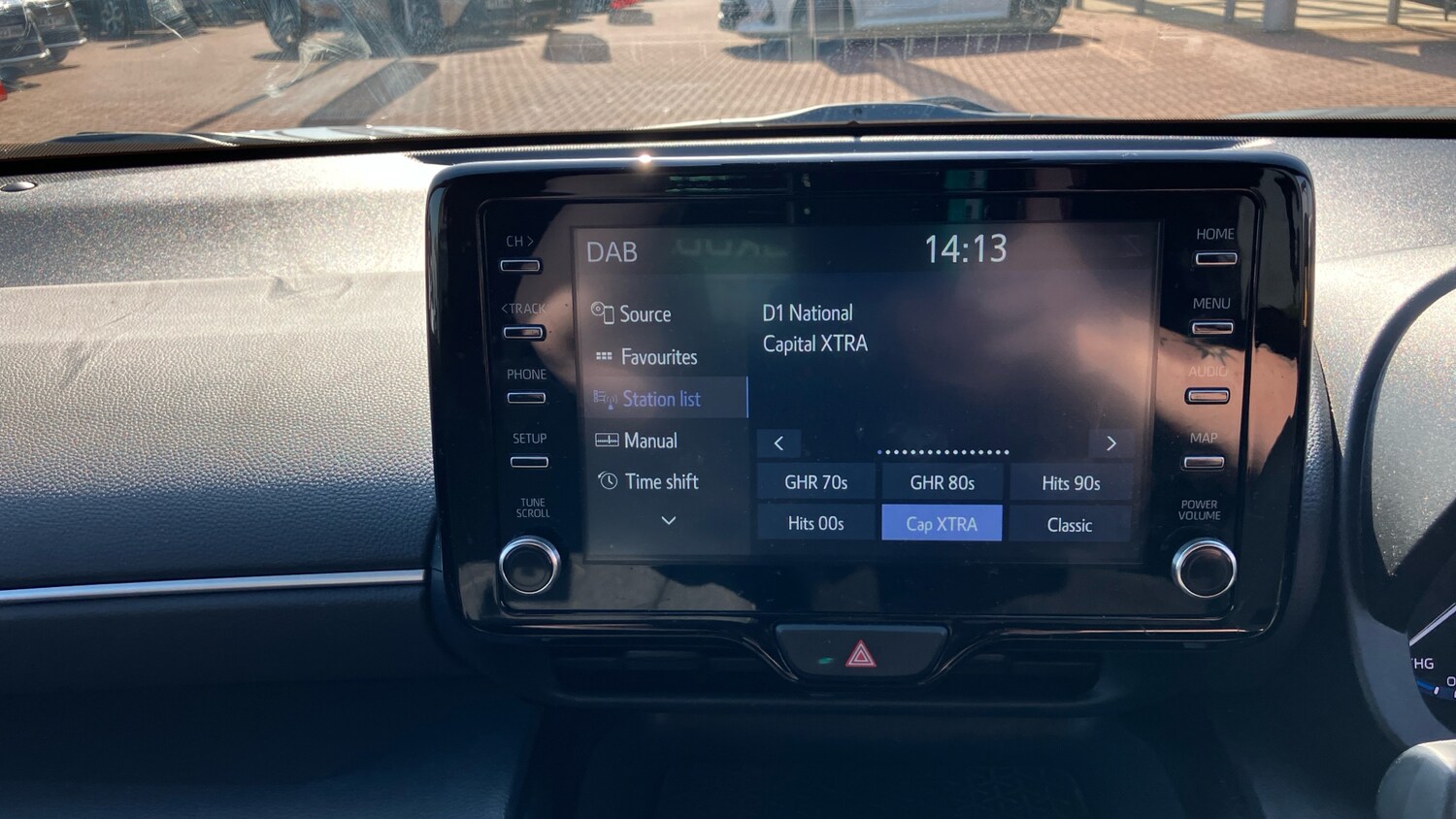 Used Toyota Yaris Cross 2022 for sale - 78223165: Photo 41