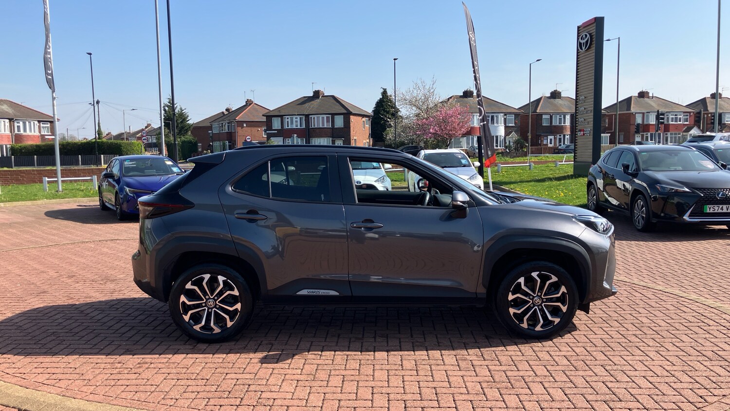 Used Toyota Yaris Cross 2022 for sale - 78223165: Photo 47