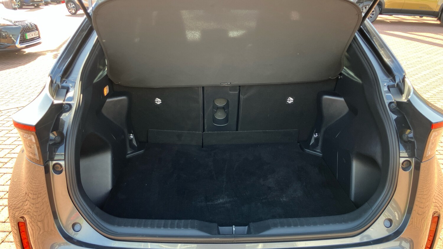 Used Toyota Yaris Cross 2022 for sale - 78223165: Photo 49