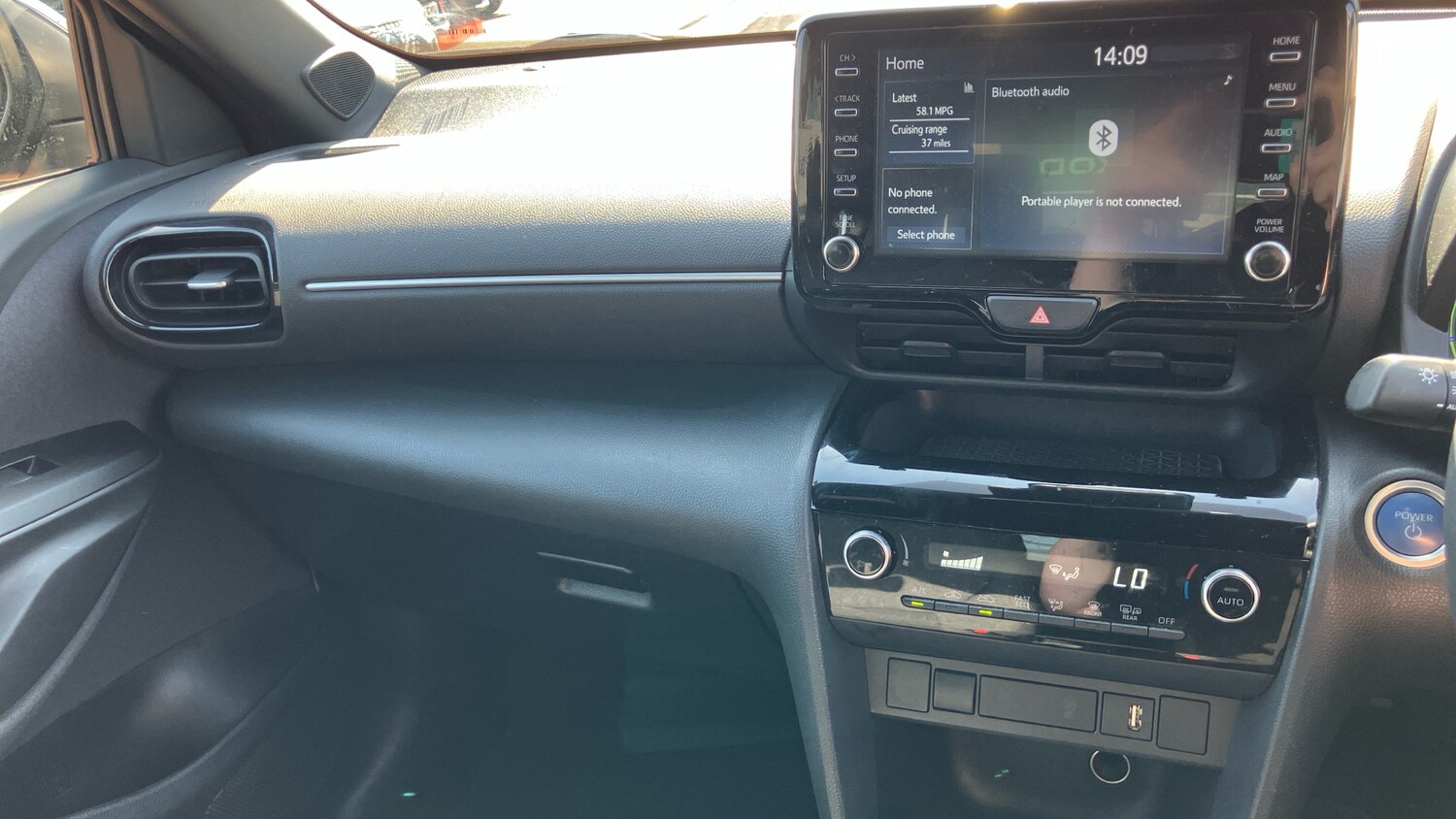 Used Toyota Yaris Cross 2022 for sale - 78223165: Photo 54