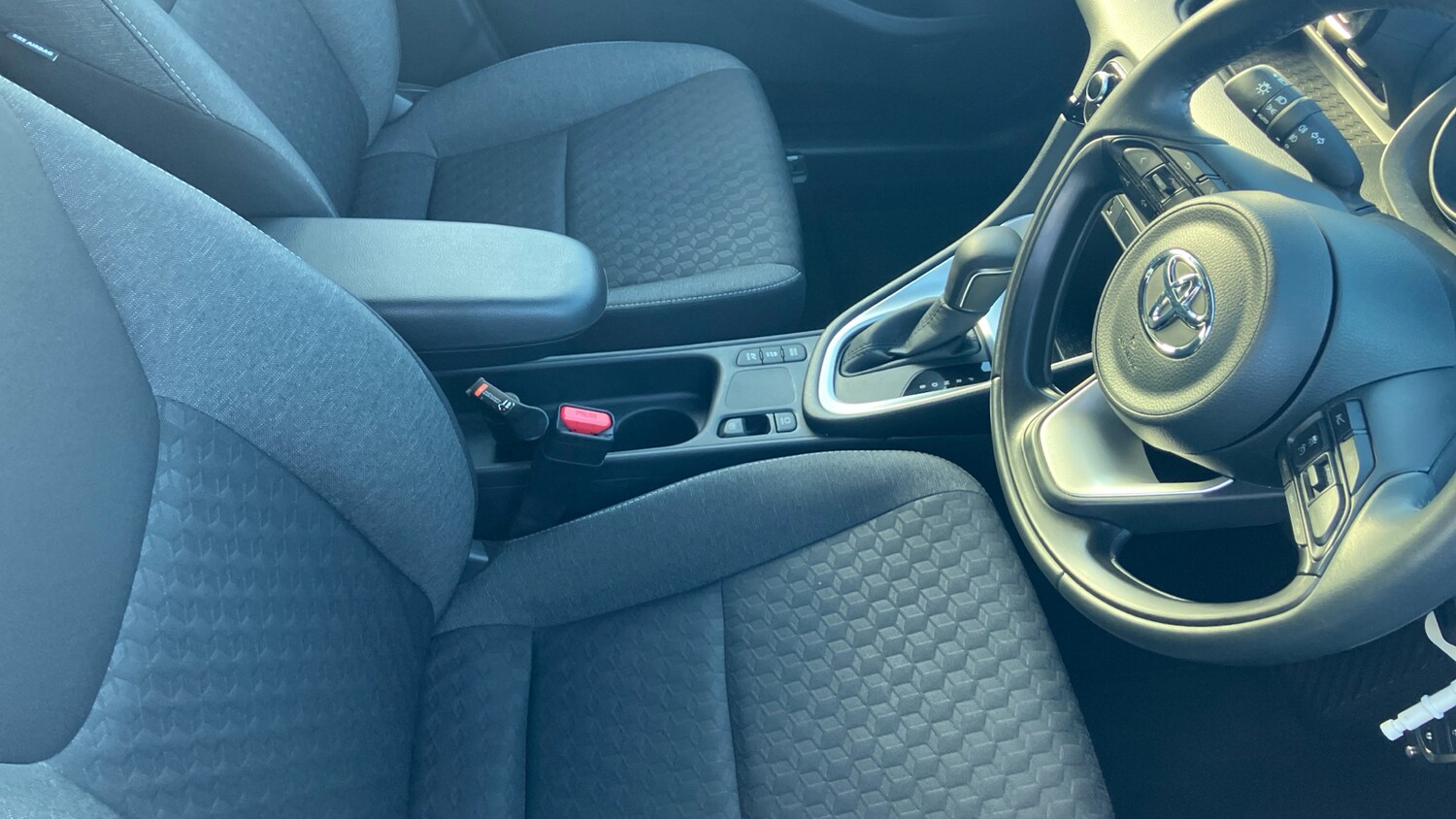 Used Toyota Yaris 2023 for sale - 76391594: Photo 11