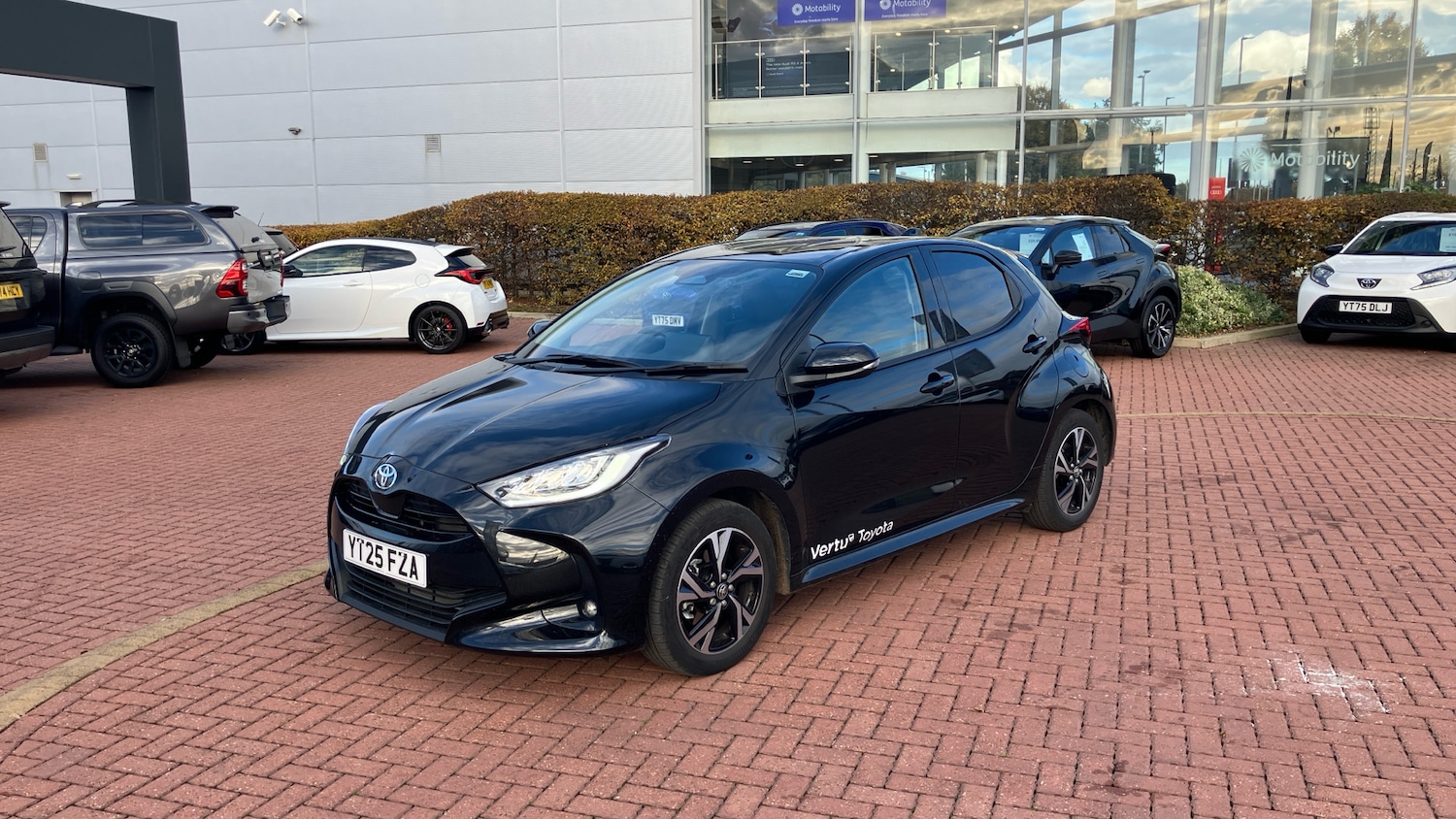 Used Toyota Yaris 2025 for sale - 76346809: Photo 30