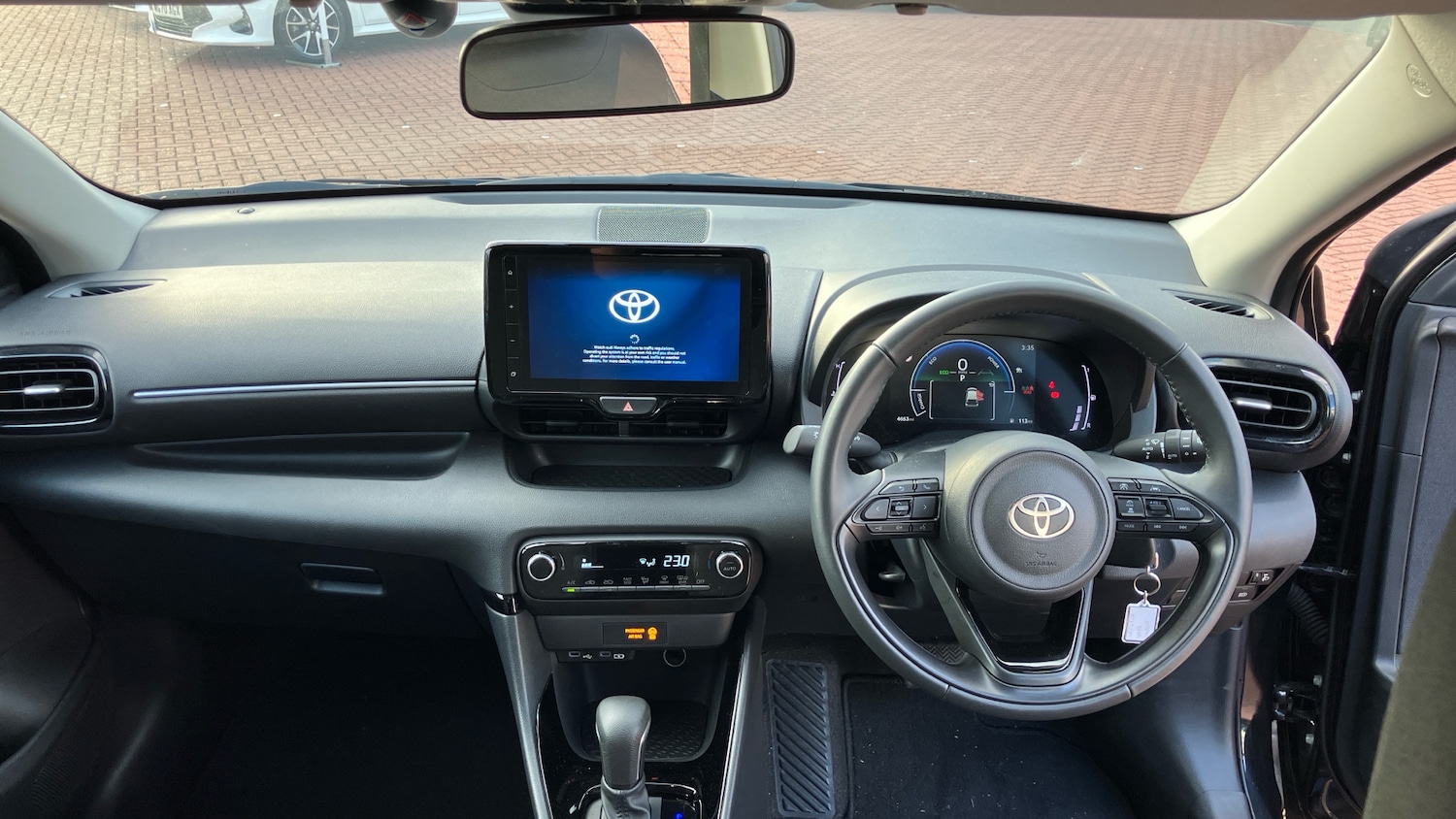 Used Toyota Yaris 2025 for sale - 76346809: Photo 5