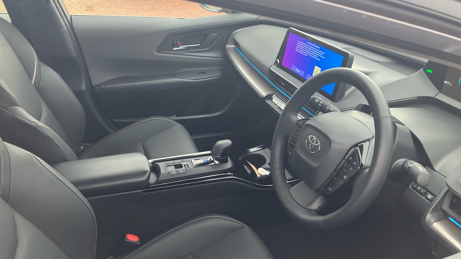 Used Toyota Prius 2024 for sale - 77127272: Photo 11