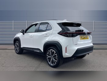 Used Toyota Yaris Cross 2024 for sale - 75605125: Photo