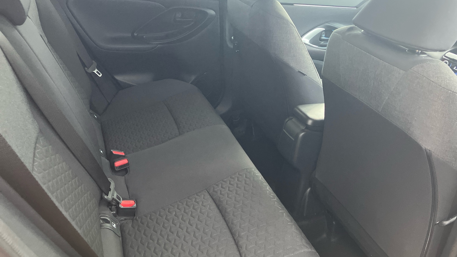 Used Toyota Yaris Cross 2023 for sale - 76477144: Photo 12