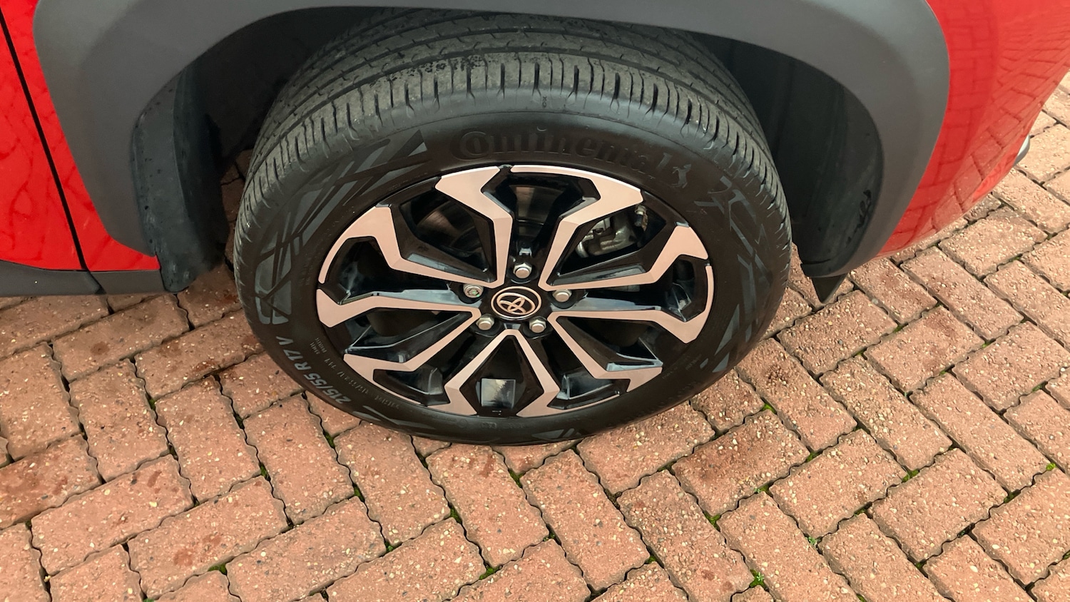 Used Toyota Yaris Cross 2023 for sale - 76477144: Photo 28