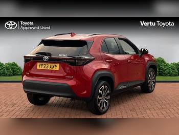 Used Toyota Yaris Cross 2023 for sale - 76477144: Photo