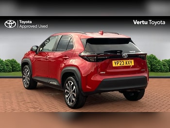 Used Toyota Yaris Cross 2023 for sale - 76477144: Photo