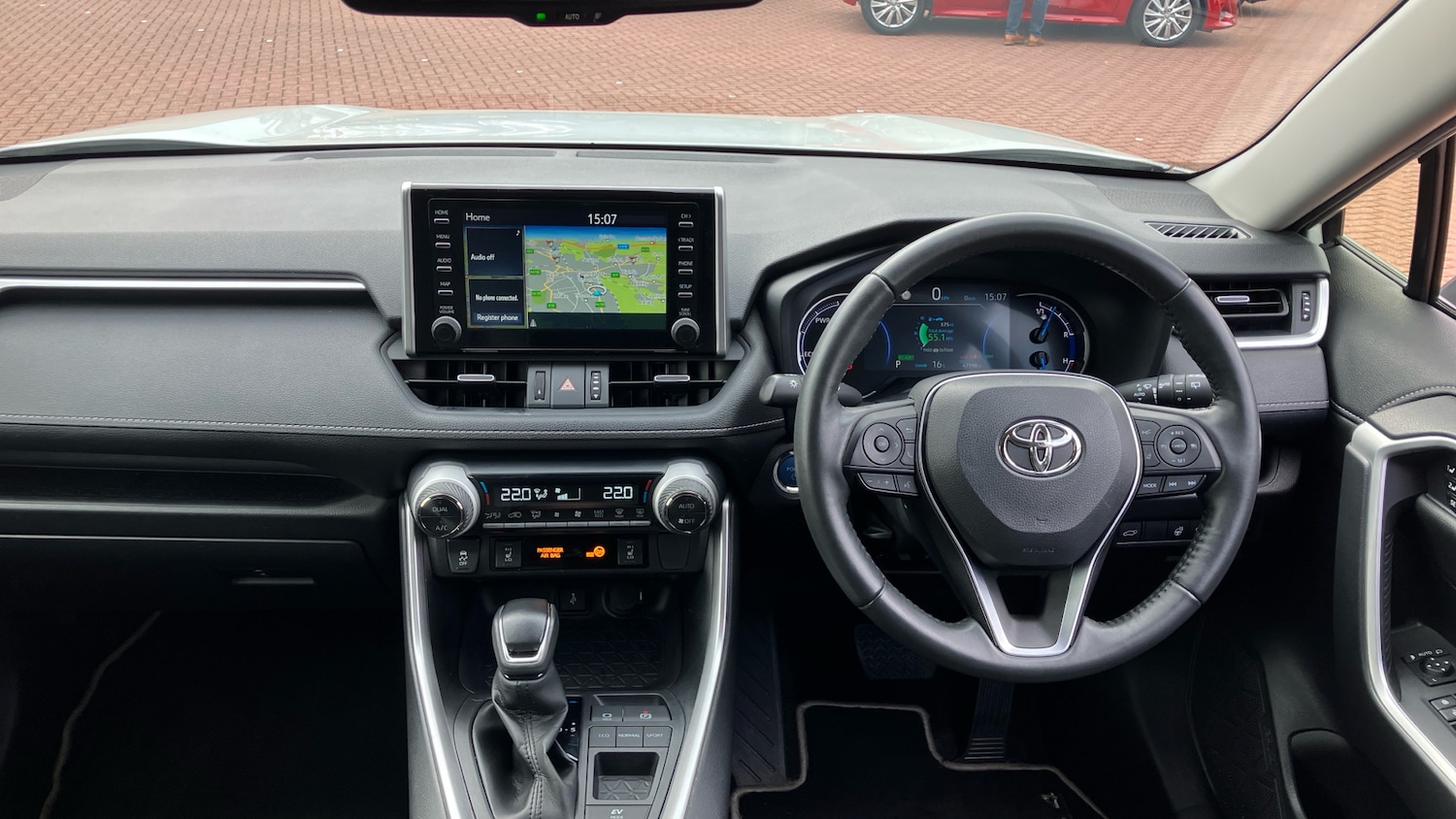 Used Toyota RAV4 2022 for sale - 76077100: Photo 6