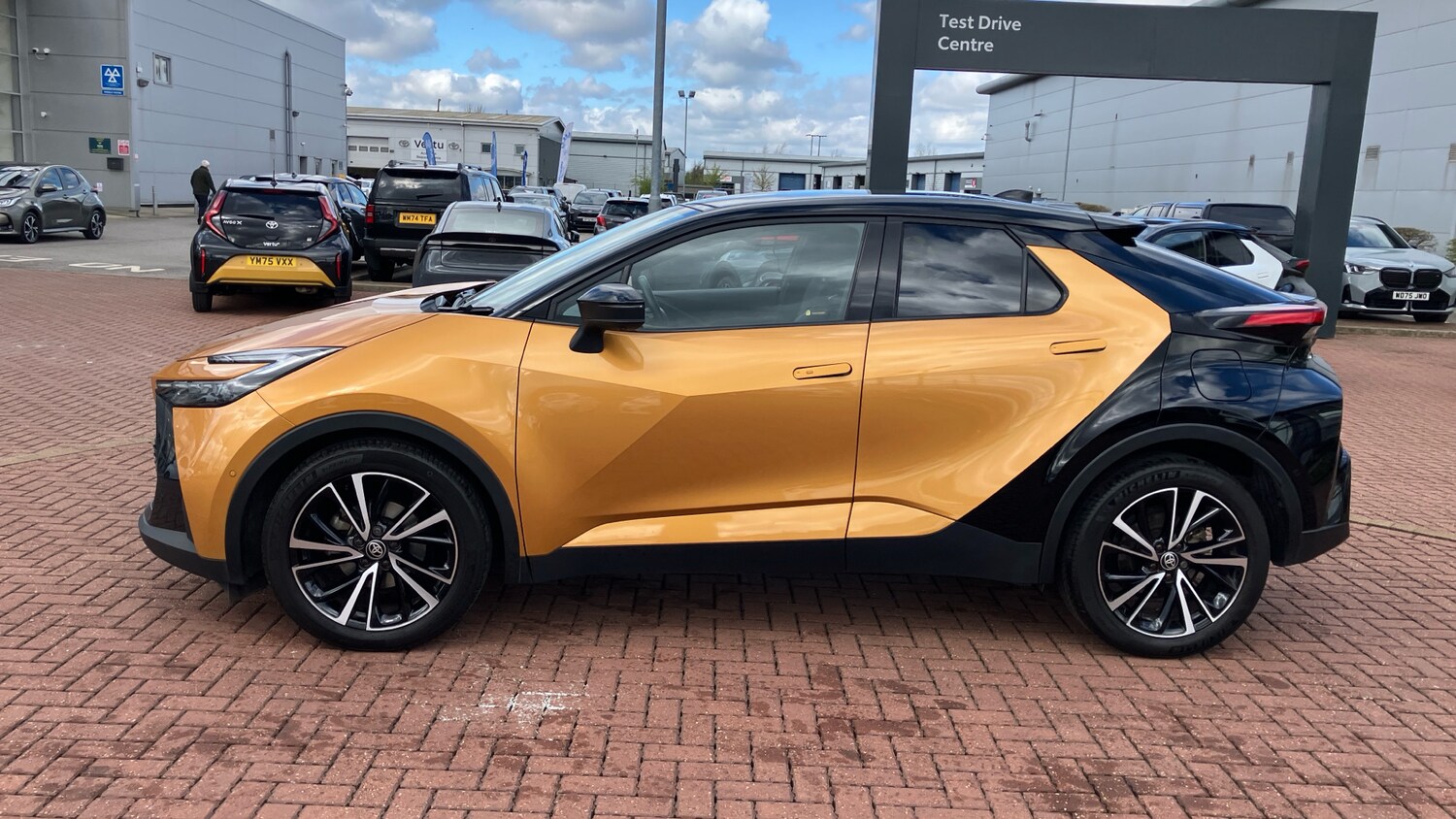 Used Toyota C-HR 2024 for sale - 78161796: Photo 29